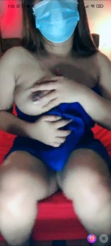 Puput pamerin Payudara Jumbo-nya