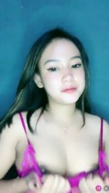 uting mahasiswi keperawatan