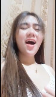 Yaya Host Imut gemesin banget