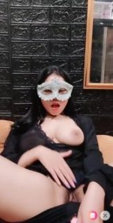 Memek tembem lebat kak Bintang Sugar Live