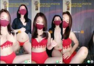 Miss Ayue dan Chacha Remas Toket ASi