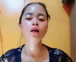 MS Qi Gadis Mungil Sange Bugil Colmek Desah